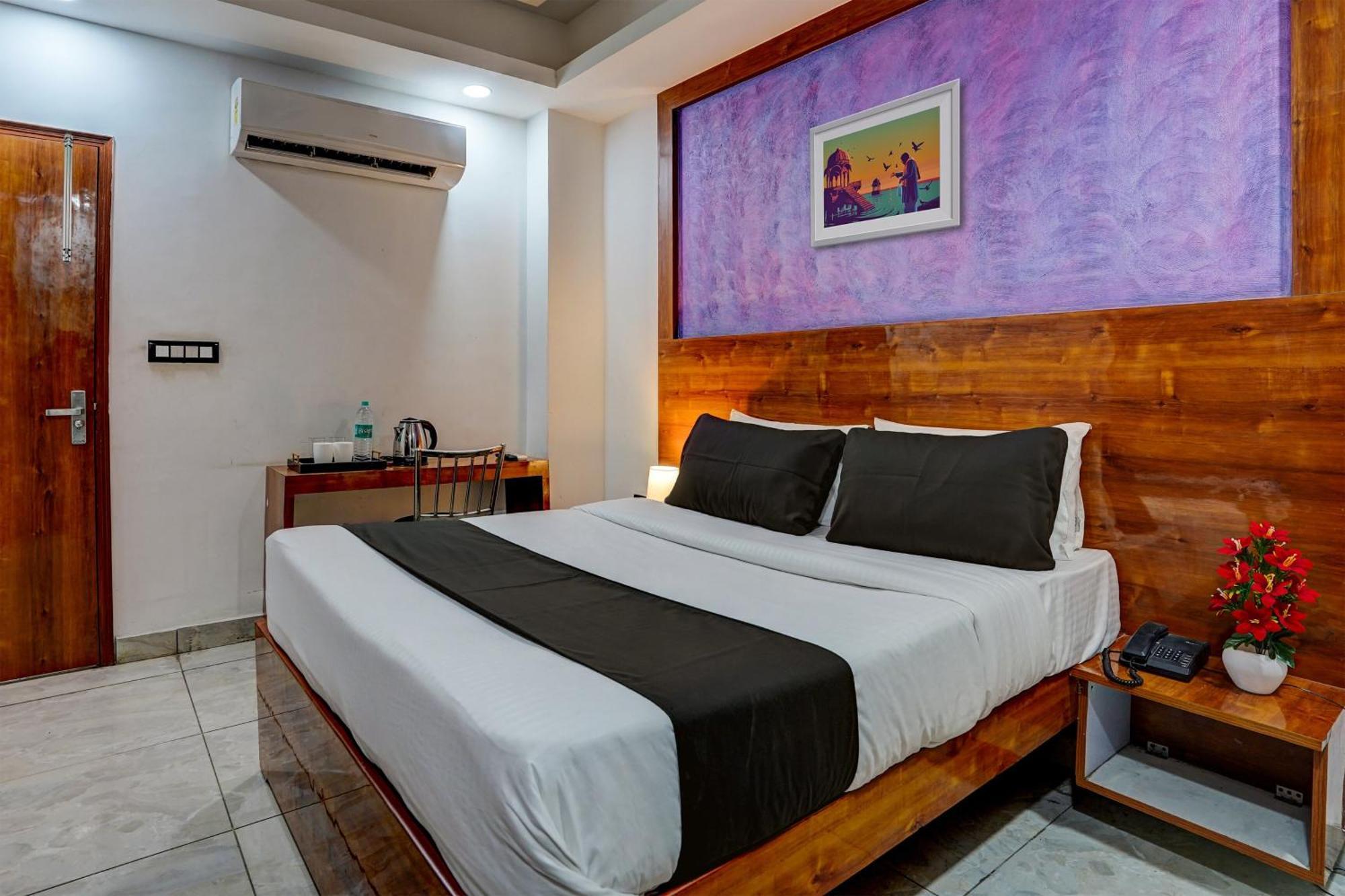 Hotel Hight Krone A Family Hotel Near Igi Airport Delhi نيودلهي المظهر الخارجي الصورة